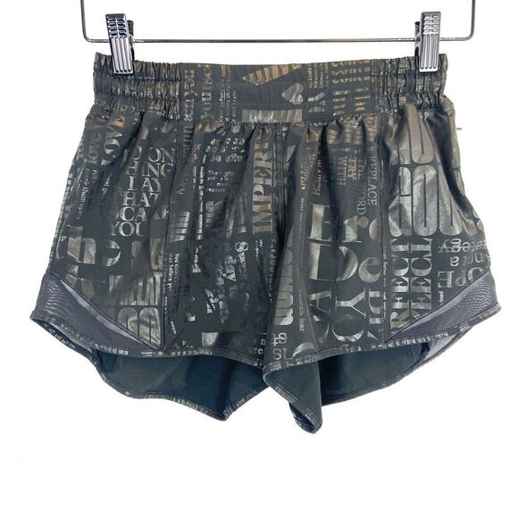 Lululemon Speed Up Shorts Size 6 Black 20 yr Manifesto Foil 4” Running Workout - Picture 1 of 4